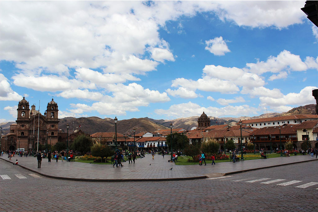 Cusco by Foot