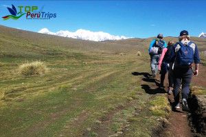 Beginning of the hike to Vinicunca