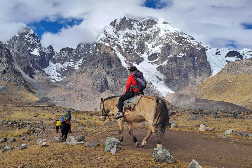 7-lakes-peru-horse-riding-tour